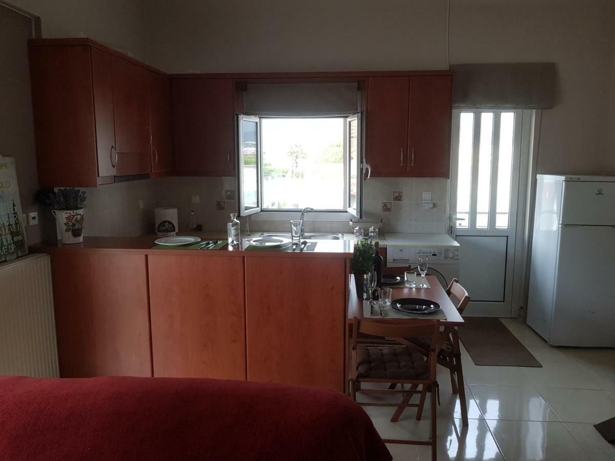 Ferienwohnung Seaside Kalamata Exterior foto